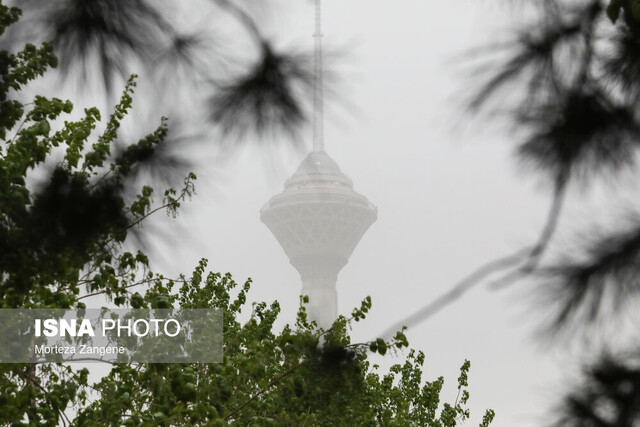  خیزش گرد و خاک در تهران تا پنجشنبه تداوم دارد.